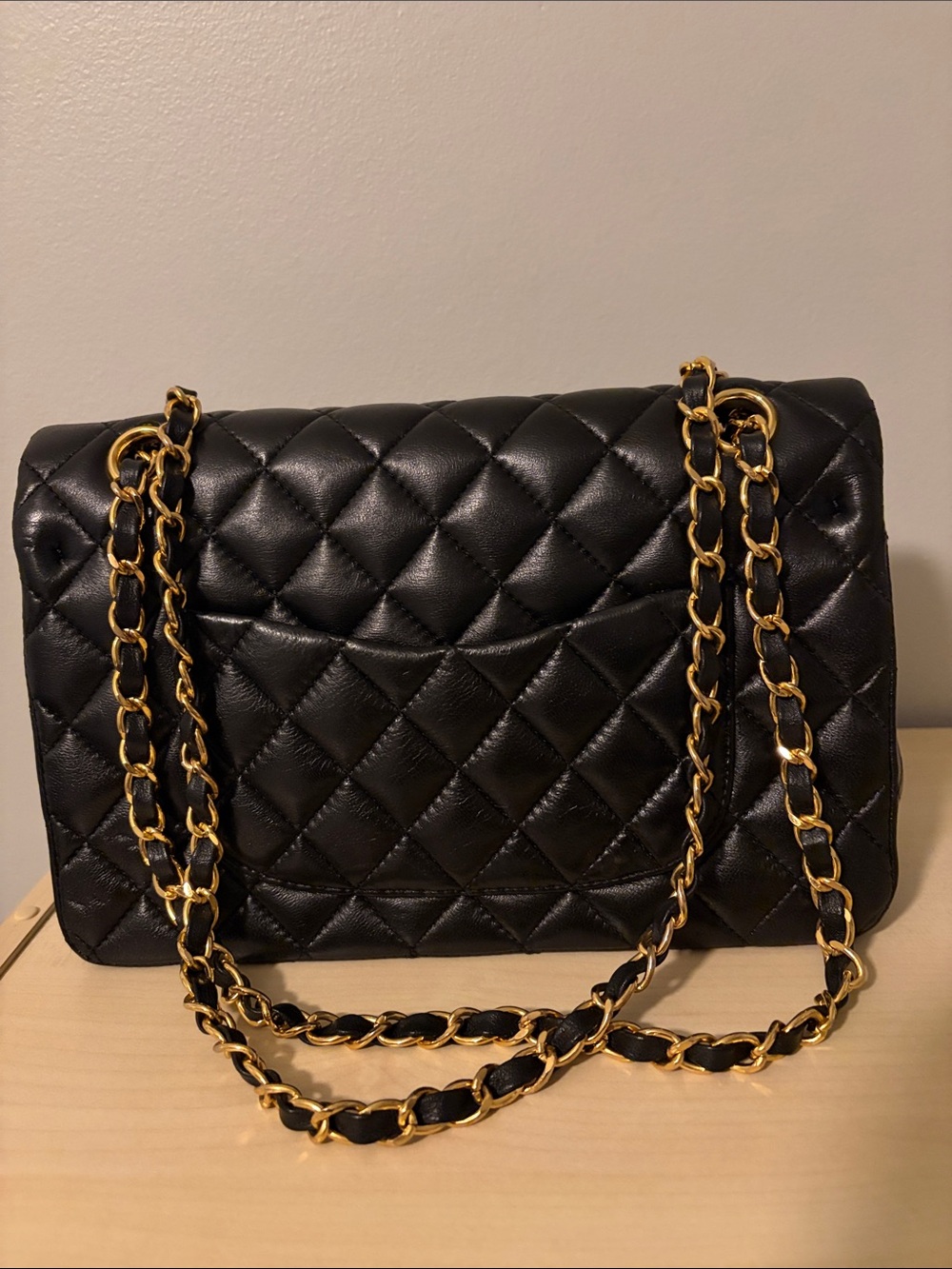 Quilted Leather Chain Shoulder Bag - Black